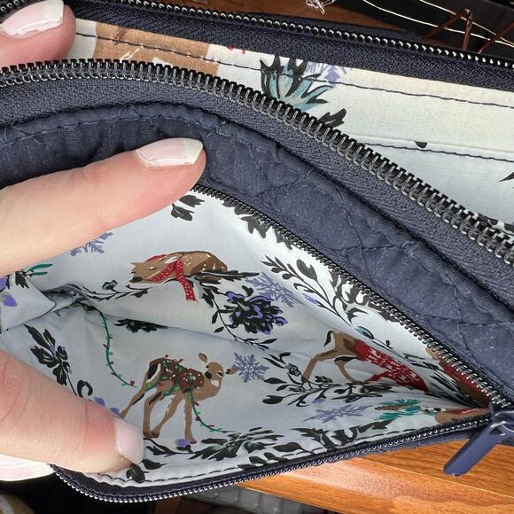 HTF Vera Bradley Merry Mischief Snow Day RFID Turnlock Wallet NWOT - Picture 11 of 11